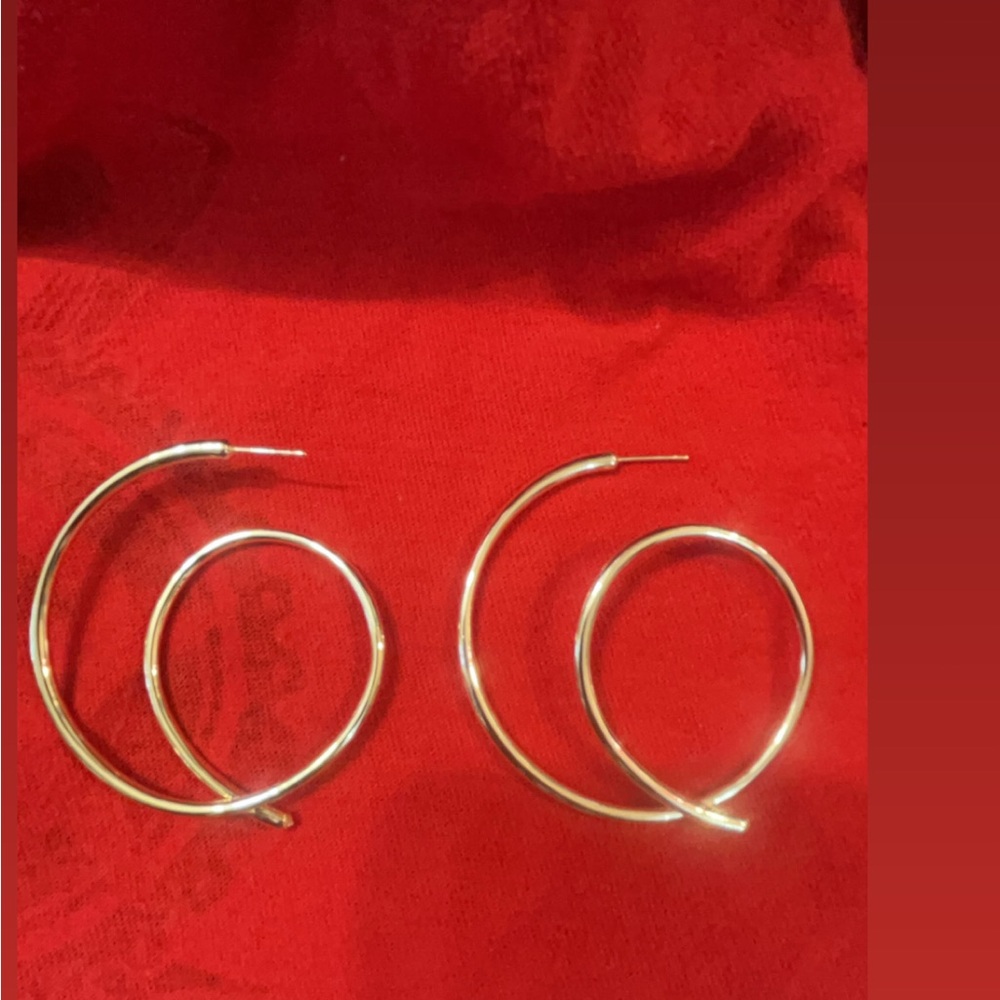 Kendra Scott Hoops